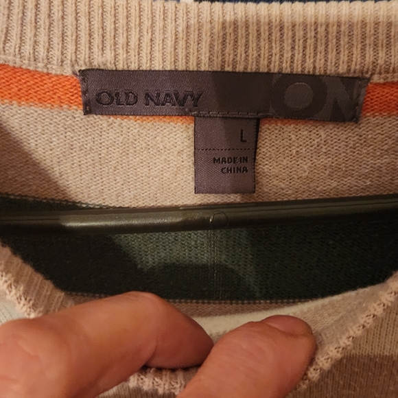OLD NAVY MULTICOLORED SWEATER - Picture 3 of 3